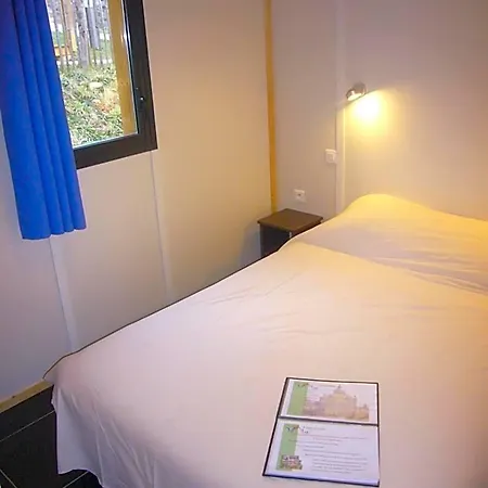 Hotel Ulvf Le Domaine De Pelvezy Saint-Genies